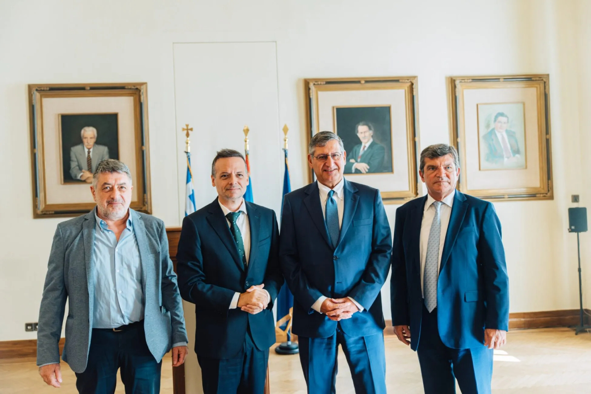 Εθνική Τράπεζα – Δήμος Αθηναίων: Συμφωνία για 7 ακίνητα και δωρεές 10,67 εκατ. ευρώ