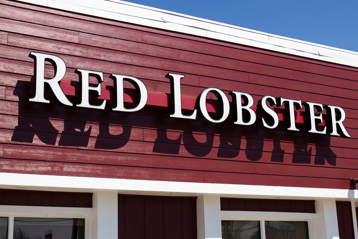 Red Lobster: Πώς το φιάσκο με τις «Απεριόριστες Γαρίδες» οδήγησε στη χρεοκοπία