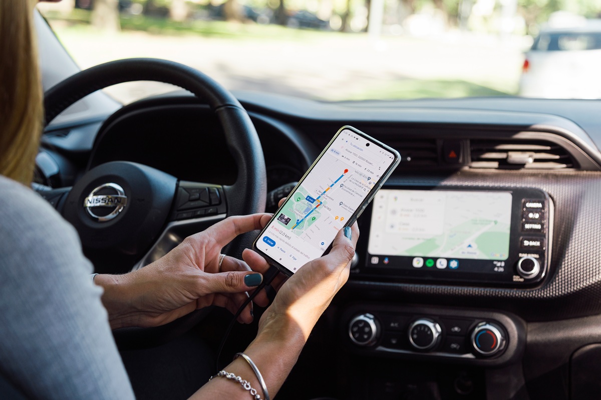 Πώς το Google Maps γνωρίζει ότι έχει κίνηση πριν φτάσετε στο μποτιλιάρισμα