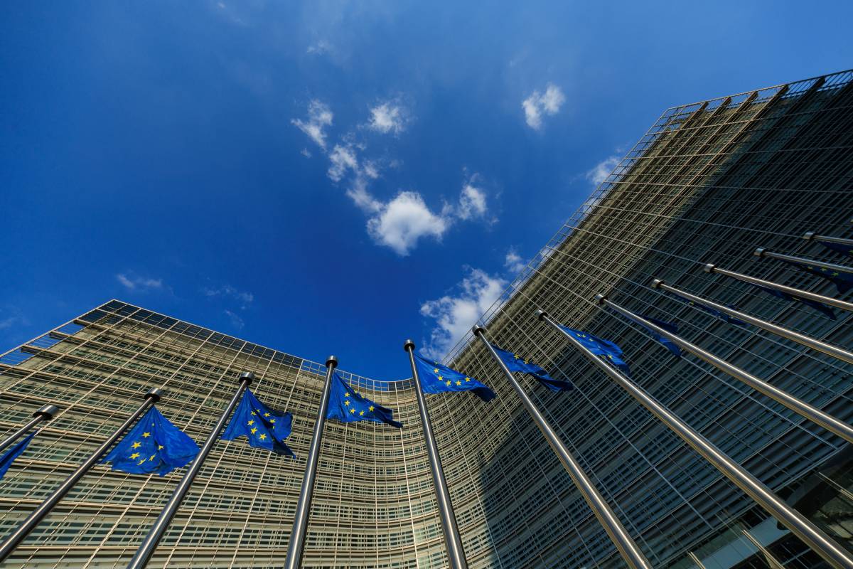 Προϋπολογισμός ΕΕ: «Μαχαίρι» 141 δισ. ευρώ προτείνει η Ιρλανδία – Πού κατευθύνονται τα κονδύλια